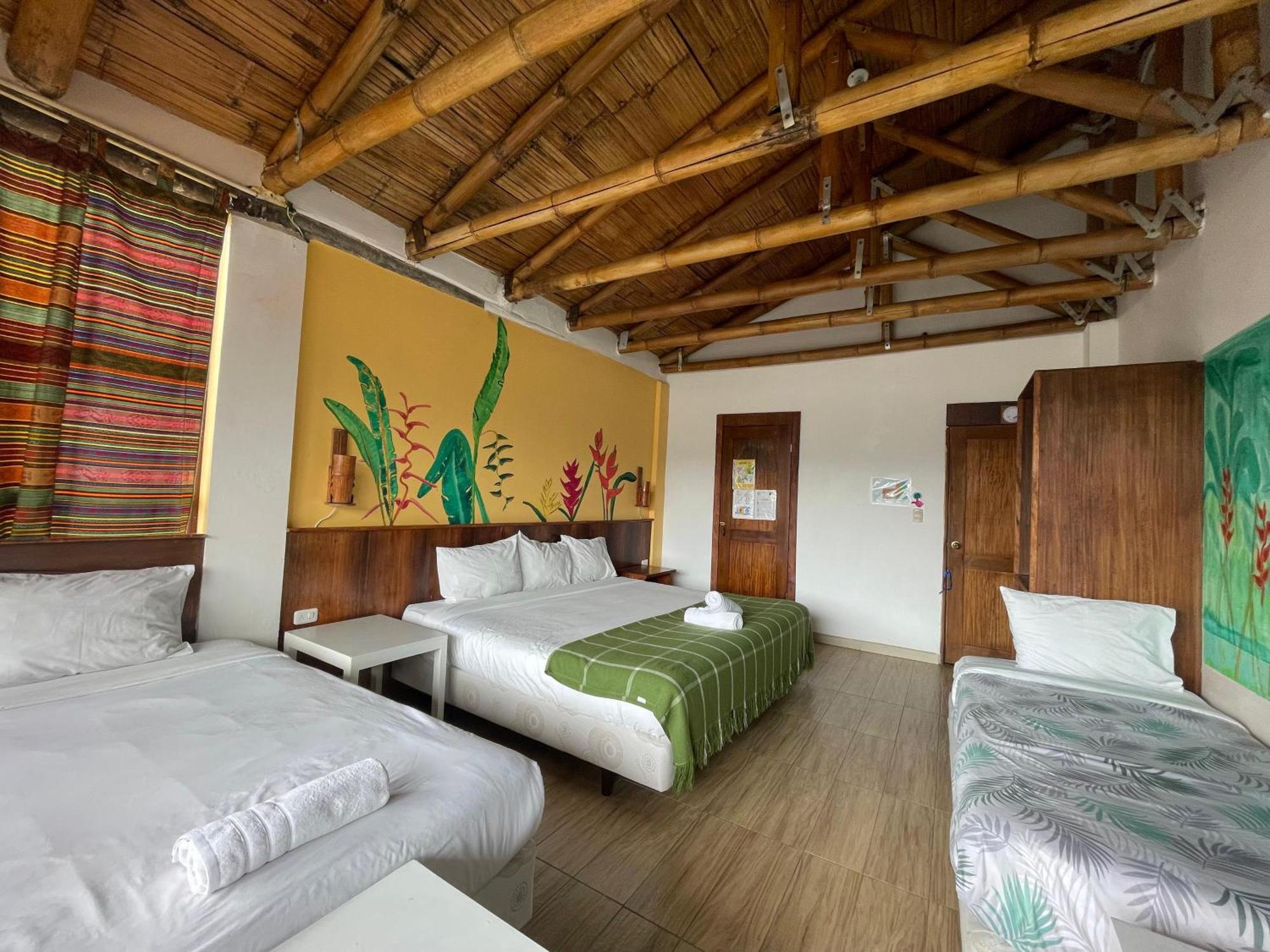 Biohostal Mindo Cloud Forest Exterior foto